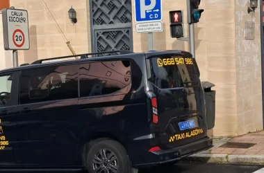 Taxi Rivervan9